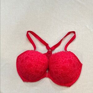 Victoria's Secret Red Lace Bra with Molded Cups front close